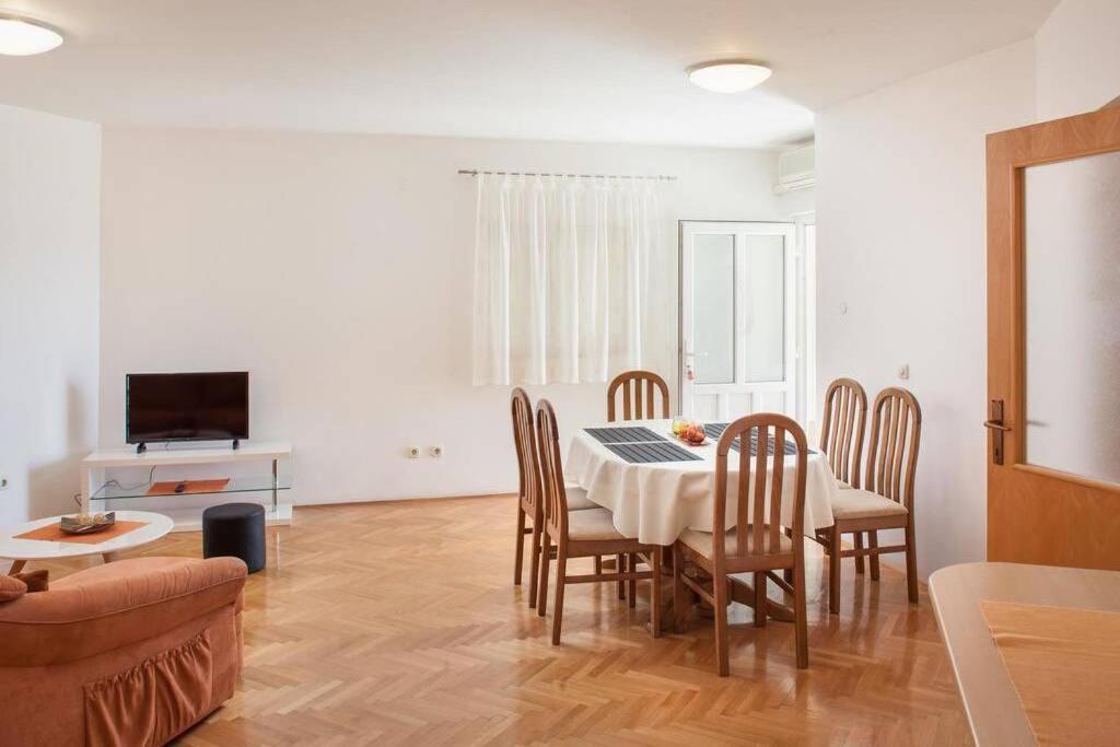 Apartment Matilda Makarska Exterior foto